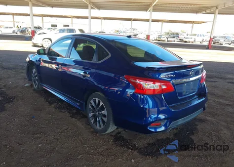 2016 Nissan Sentra Sr z USA, uszkodzony, nr VIN 3N1AB7APXGY215438